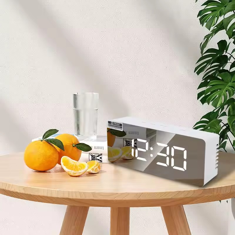 1 Adet Beyaz Dijital Saat LED  - Smart Home Retrofit incelemesi ve fiyatı